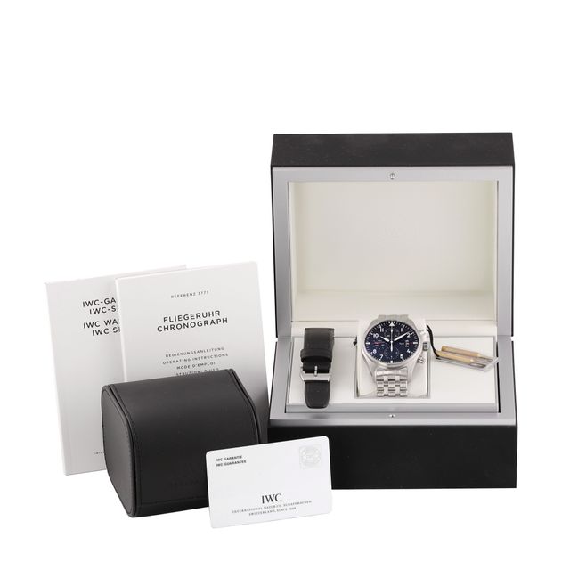 IWC Pilot's Chrono IW377704 Image 5